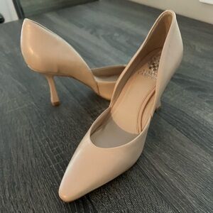 Vince Camuto Nude D’Orsay Pointed Toe Heels – Size 8M​
